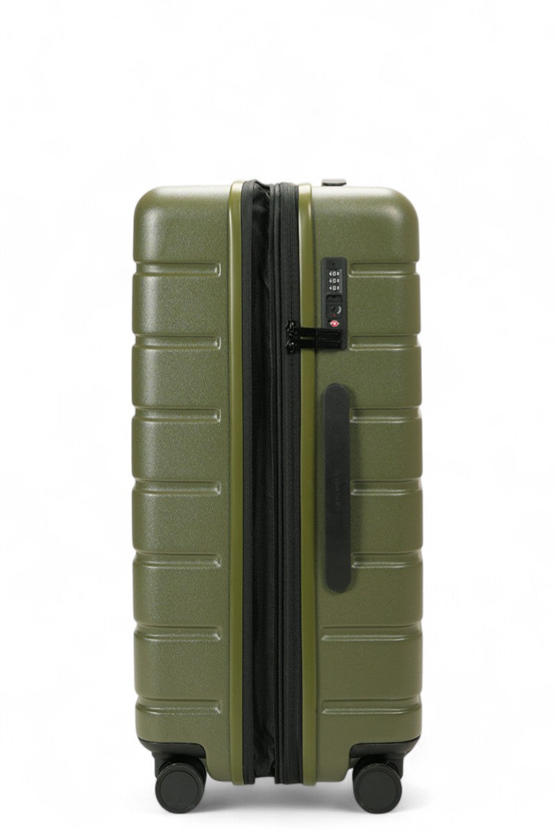Arlo Pro Front Access Carry-On & Medium Set Evergreen