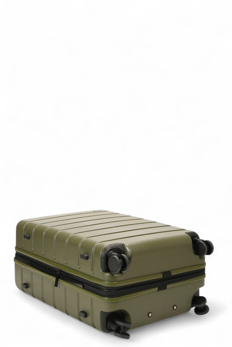 Arlo Pro Front Access Carry-On & Medium Set Evergreen