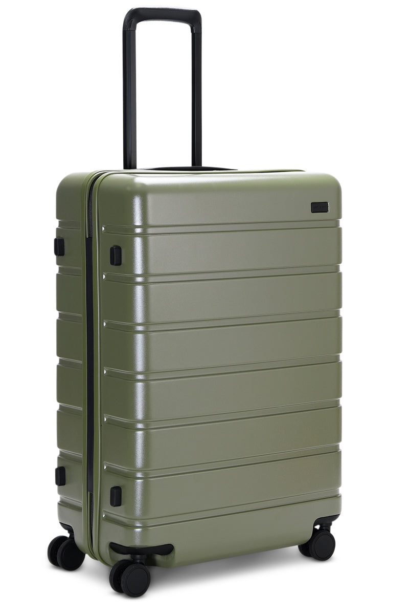 Arlo Pro Carry-On & Medium Set Evergreen