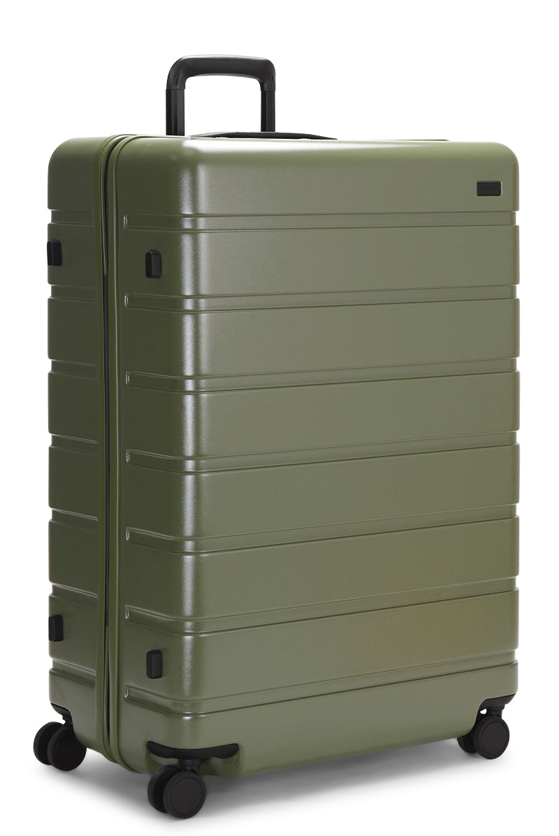 Explorer Arlo Pro Large Checked Suitcase in Evergreen